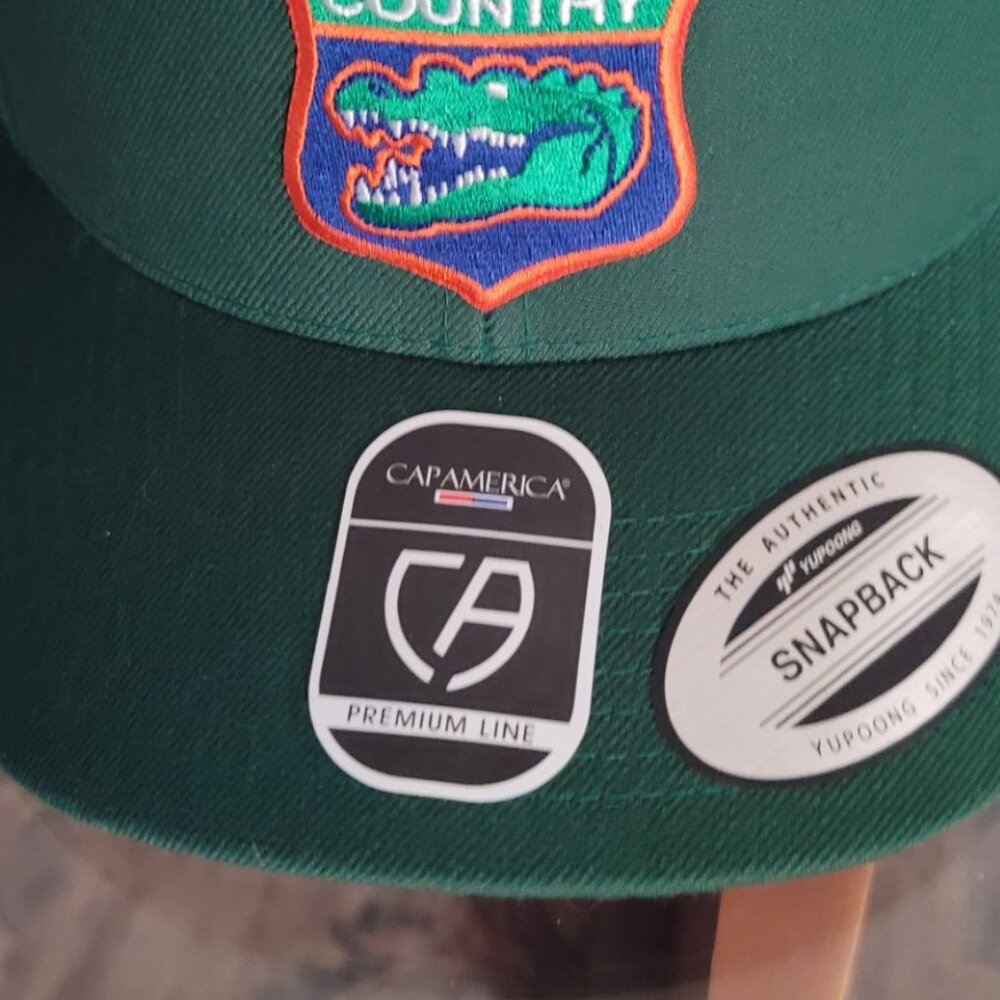 Gator Country Snap Back Hat Green Capamerica Florida NWT
